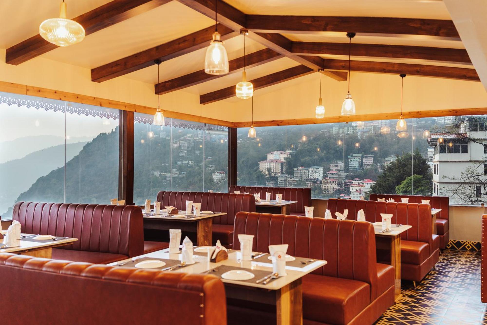 Hotel Etho Metho Gangtok Exterior foto